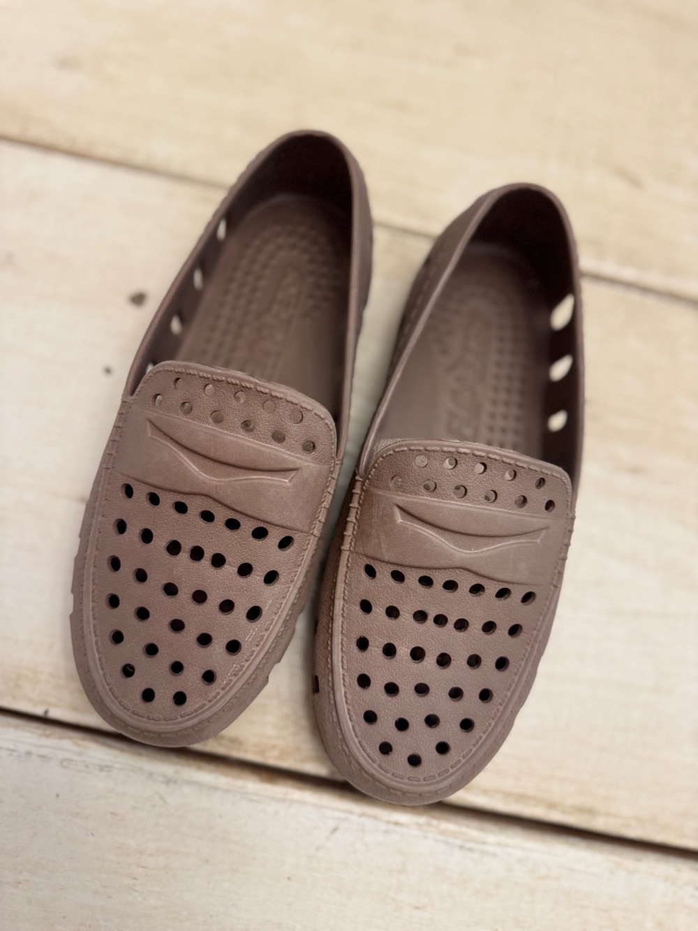 Boys brown Floafers size 3